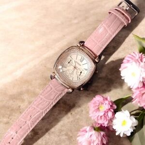 Vintage Gossip Rose Gold and Rhinestone Women's Watch With Light Pink Band